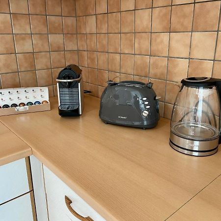 Cosy Apartment Near Schoenbrunn & Meidlinger Market เวียนนา ภายนอก รูปภาพ