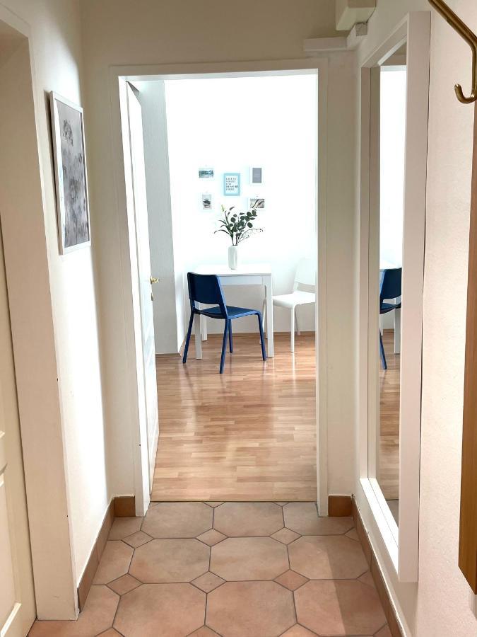 Cosy Apartment Near Schoenbrunn & Meidlinger Market เวียนนา ภายนอก รูปภาพ