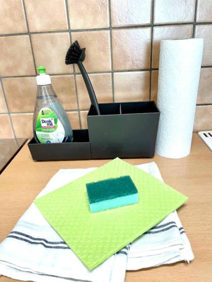 Cosy Apartment Near Schoenbrunn & Meidlinger Market เวียนนา ภายนอก รูปภาพ